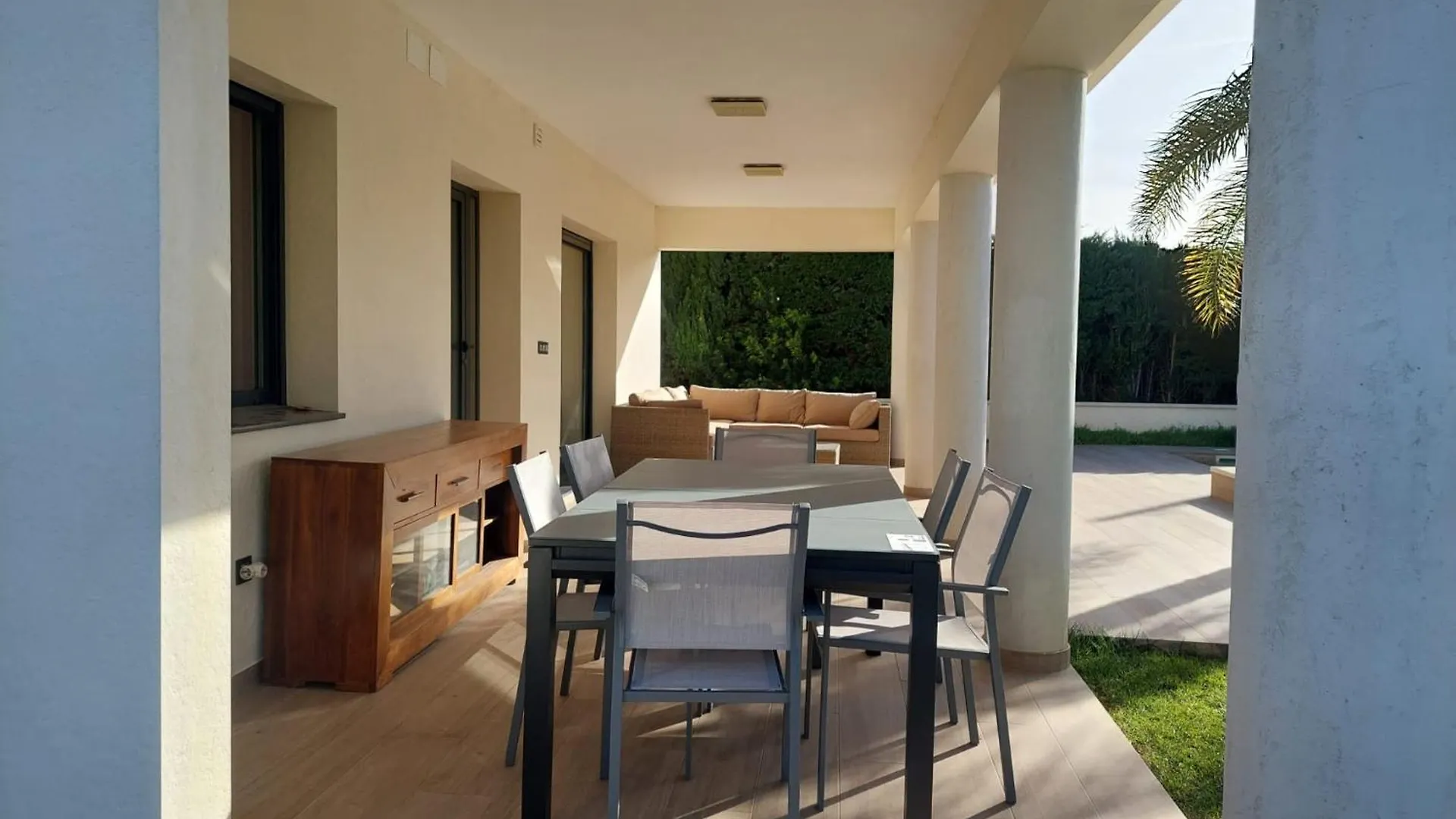 Villa Nicole Les Tres Cales 0*,